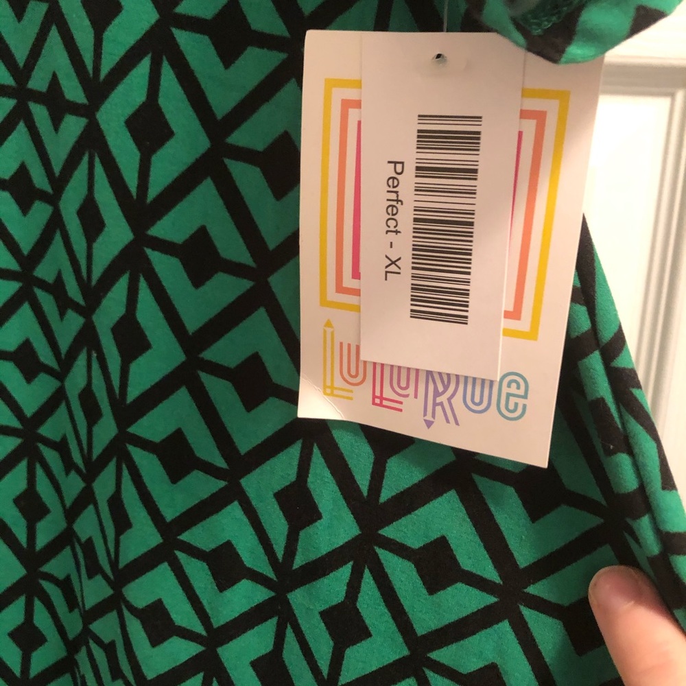 Luluroe perfect-t XL NWT